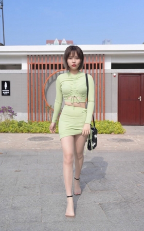 微胖的美女FF023