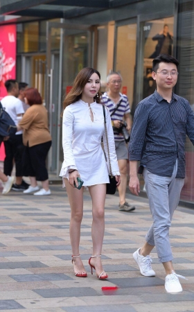红色高跟凉鞋长腿美女3A3713[243M]