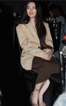 气质美女(162P)