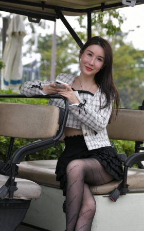 温婉黑白搭配 [126P-3.61GB]