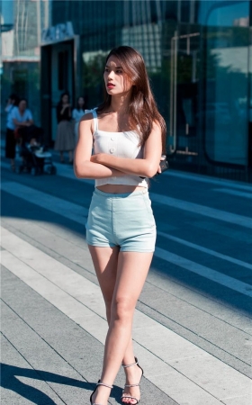 包屯短牛半月屯美女3A277278[图片2.05G视频4.28G]