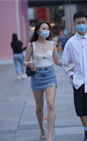 包屯牛仔裙美女(110P)