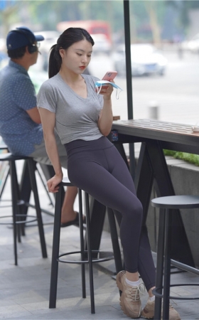 隐藏的爱恋【套图+视频】