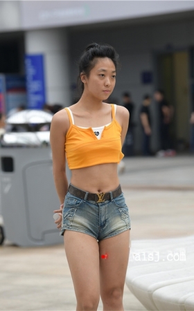 热裤(64P)