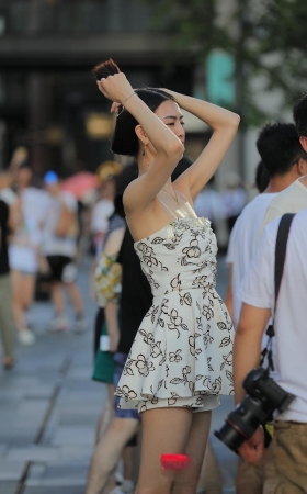 高挑的姐姐，背影像极了前女友3A3563[334M]