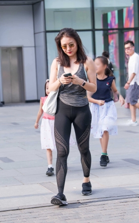 黑色紧身弹力裤少妇 [13P]