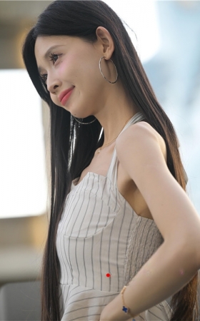 长发气质美女(161P)