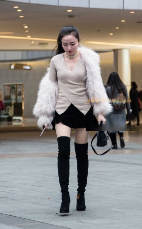 长靴美女 [10P]