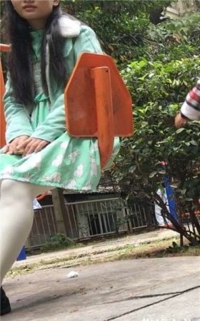 复古风黑色连衣裙 [235P1V-4.05GB]