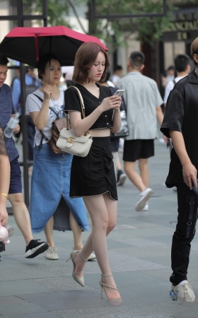 美腿白的发亮3A1370[217M]