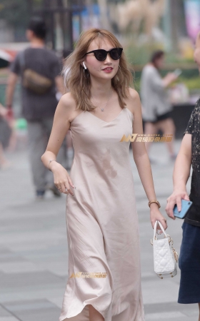 亮晶晶的裙子 [12P]