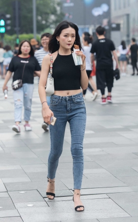 紧牛 [15P]