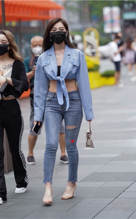 （套图）丰腴牛仔美女(91P)
