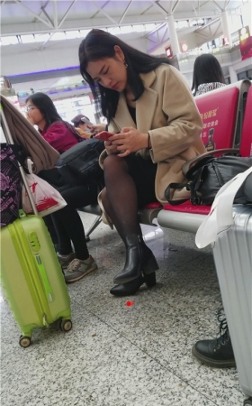 漂亮的黑丝小姐姐