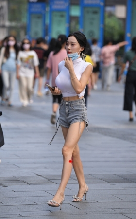 极品小美女【套图+视频】