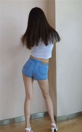 两个极品美女3A374[892M]
