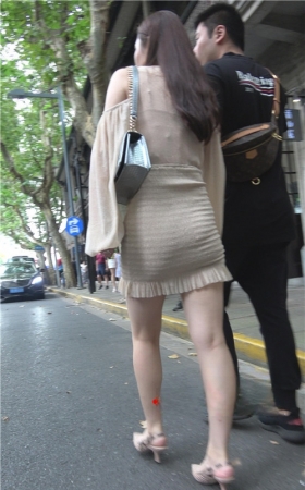 高腰包臀裙妹子