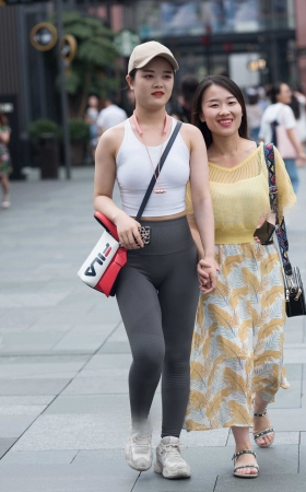 瑜伽裤美女 [17P]