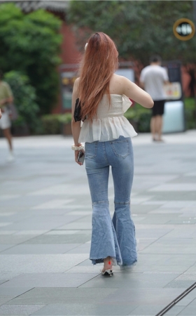 蓝牛美女(59P)