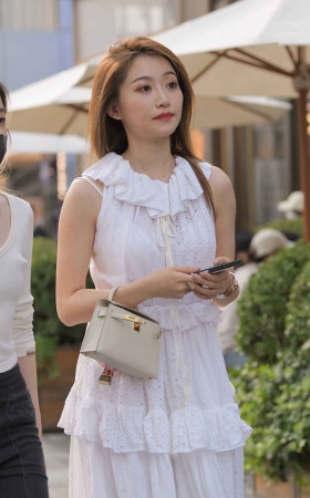 气质高雅的美女 [13P]