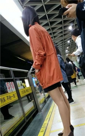 黑色衬衫裙 [137P1V-1.95GB]
