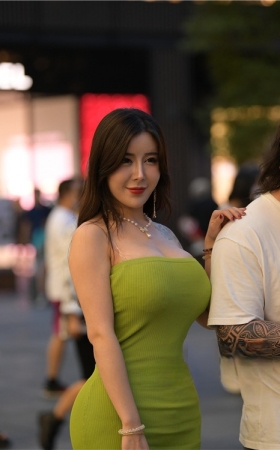 丰腴有致美女(102P)