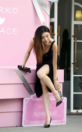 美腿高跟（17p） [19P]
