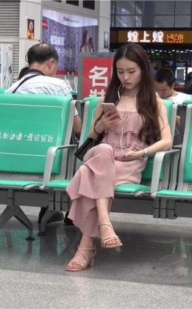 简单喇叭牛仔裤 [45P-878MB]