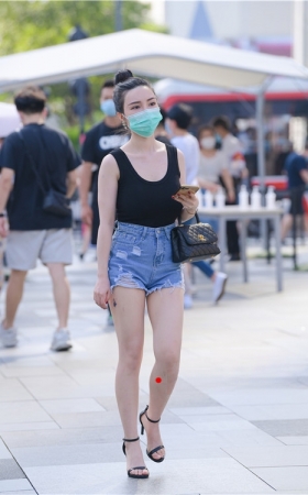 高腰热裤美女(41P)