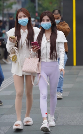 紧致瑜伽裤美女(132P)