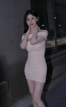 甜美气质周幼琳 [117P1V-2.67GB]