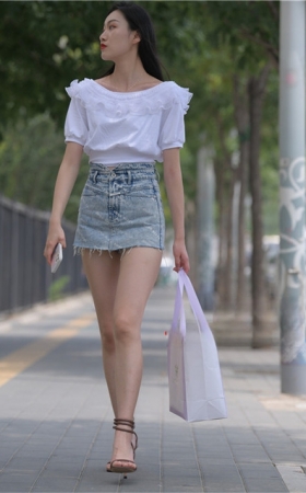 （套图二）做美甲的美女 (324P)