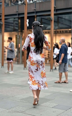 丝袜两姐妹3A386[333M]
