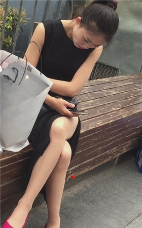 美腿小姐姐