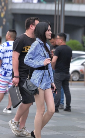 美腿，滑溜肉丝小姐姐3A274[1.09G]