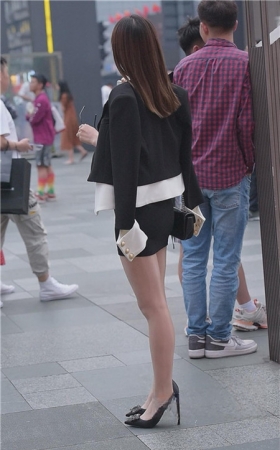 （视频）墨镜美女