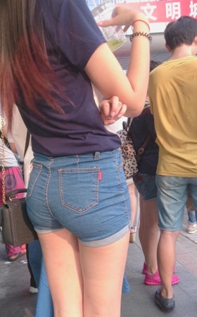 蓝牛小妹