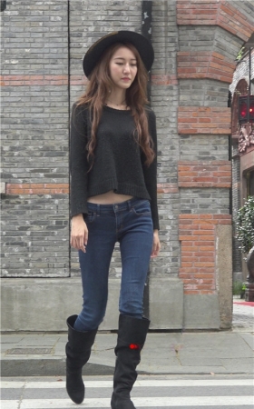 两个漂亮的美女