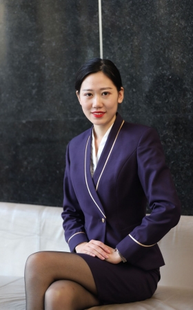 公司前台黑丝姐姐