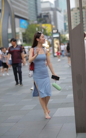 包屯裙小姐姐3A1417[222M]