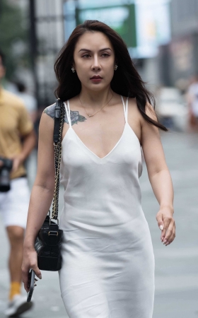 吊带连衣裙美女 [12P]