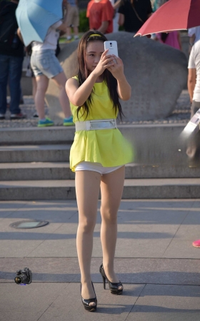 2015-08-20超短白裤肉丝高跟少妇（34P） [34P]