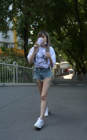 牛仔热裤小妹MJ1422