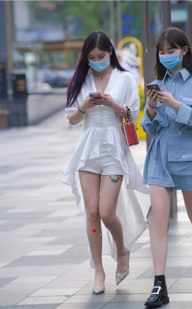 两个漂亮的气质美女(39P)