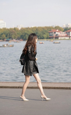 这个腿和高跟鞋看着挺舒服3A1268[778M]