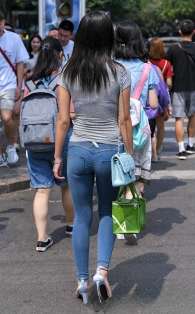 高跟鞋蜜桃裤大美女MJ1901[339M]