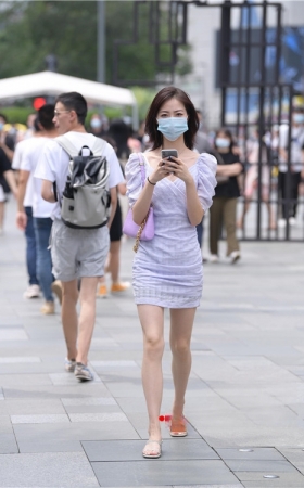 白皙小妹(28P)