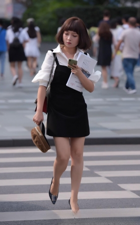 肉嘟嘟的美女3A4108[1.17G]