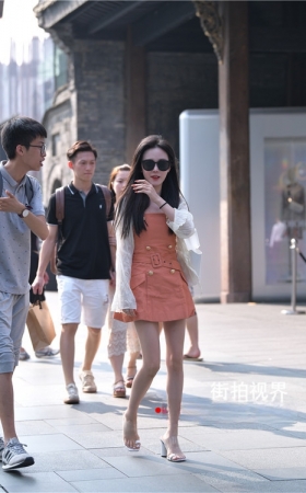 娇小玲珑妹子(74P)