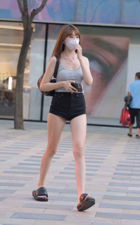黑色热裤小姐姐 [31P]